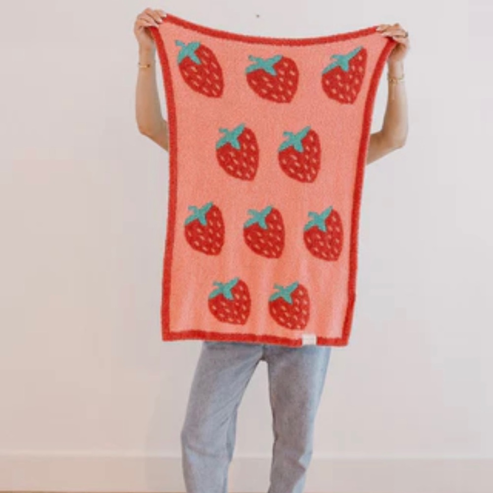 Strawberry blanket